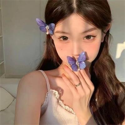 镇巴女子
